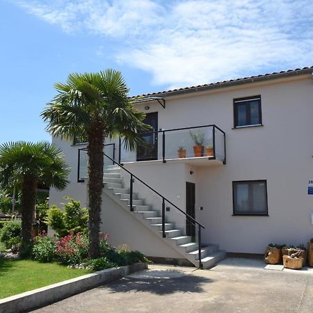 מאלינסקה Apartments Aki מראה חיצוני תמונה