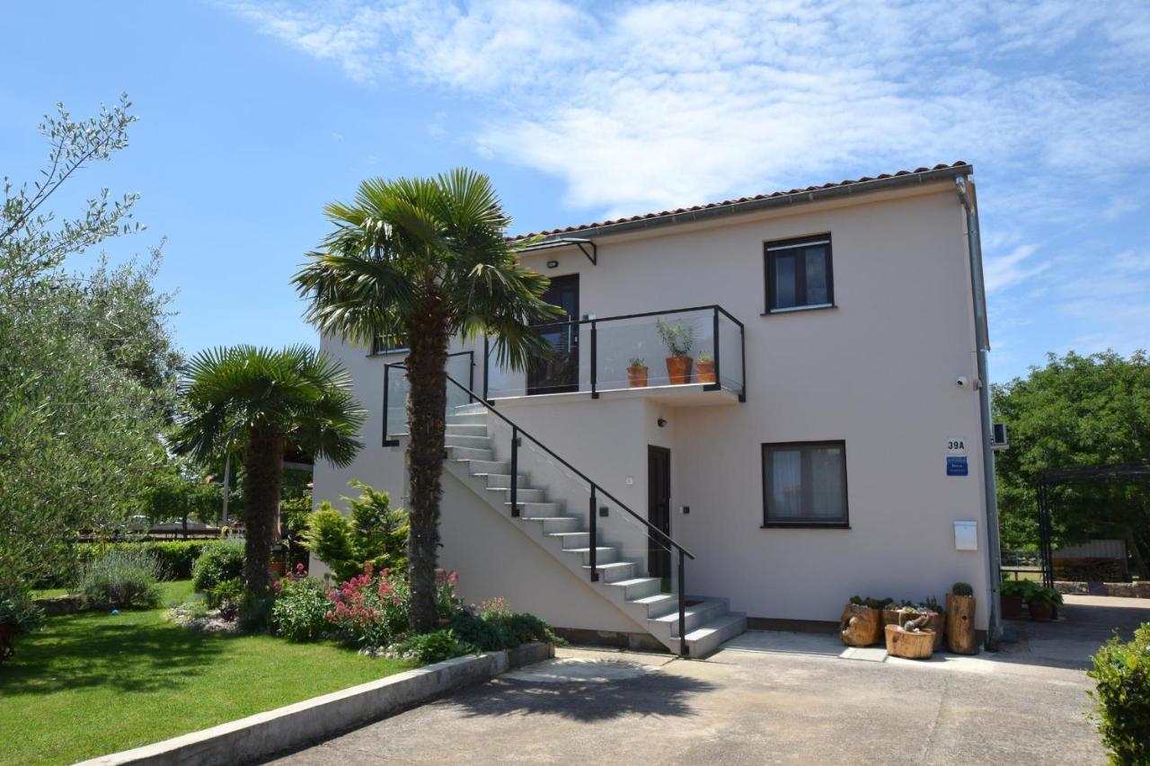 מאלינסקה Apartments Aki מראה חיצוני תמונה