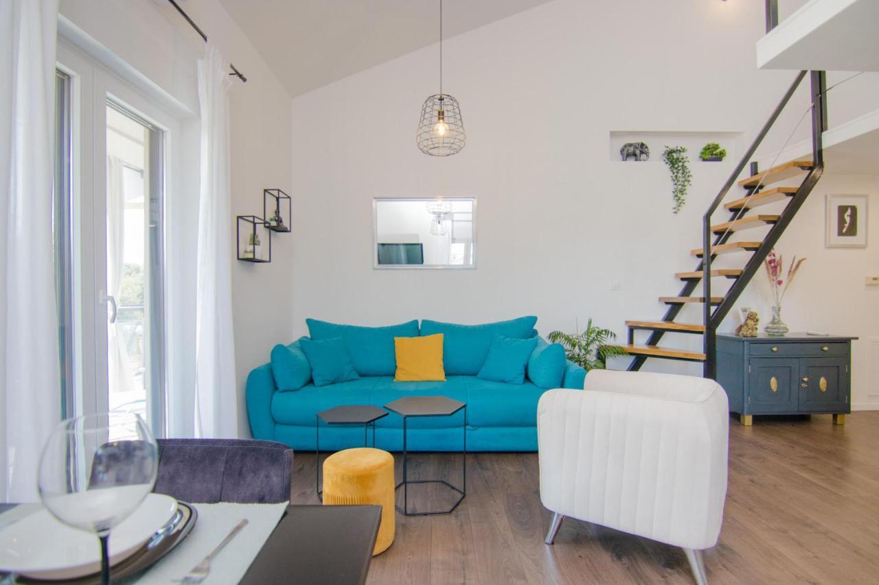 מאלינסקה Apartments Aki מראה חיצוני תמונה