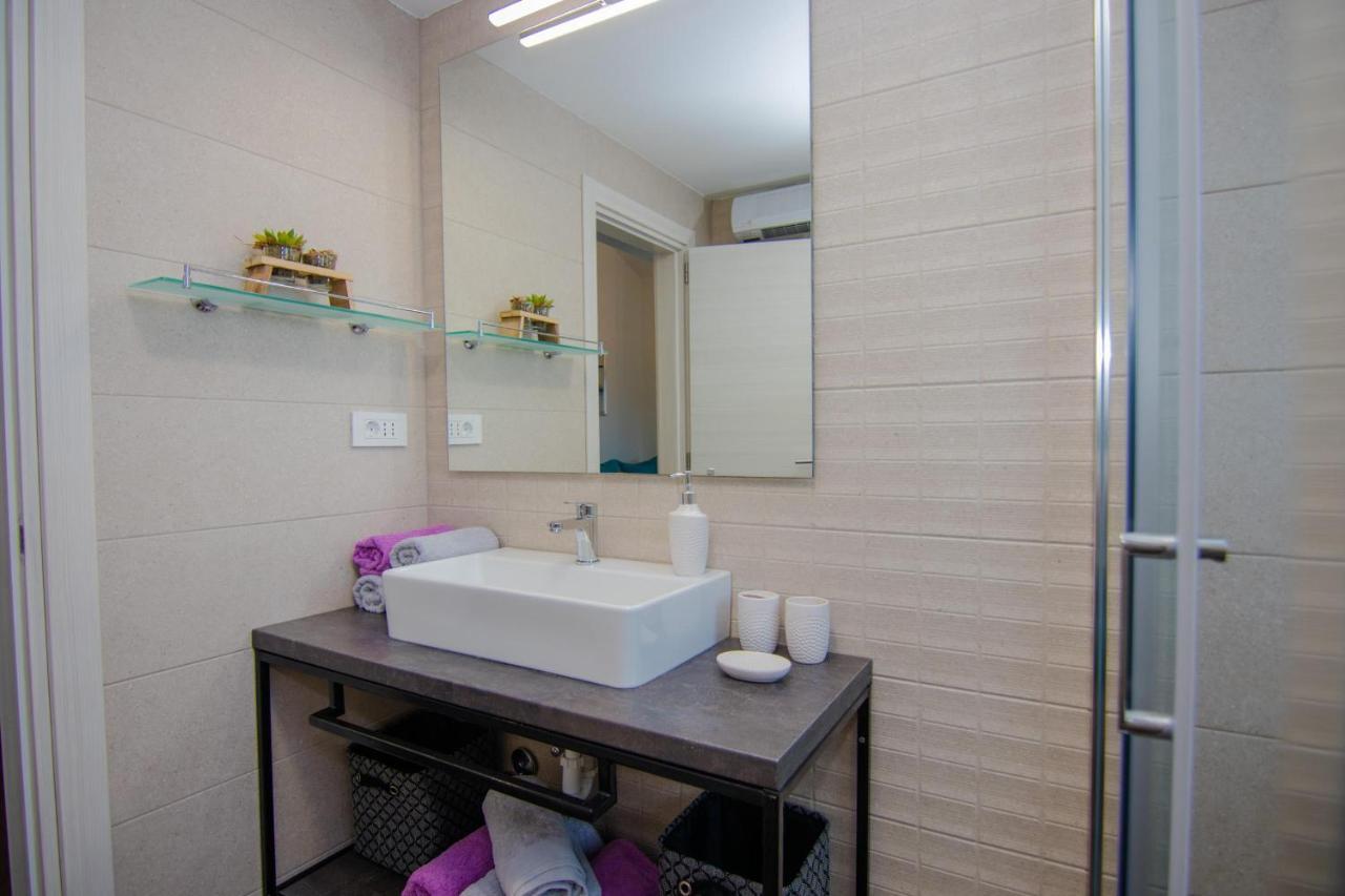 מאלינסקה Apartments Aki מראה חיצוני תמונה