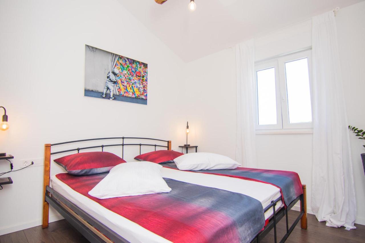 מאלינסקה Apartments Aki מראה חיצוני תמונה